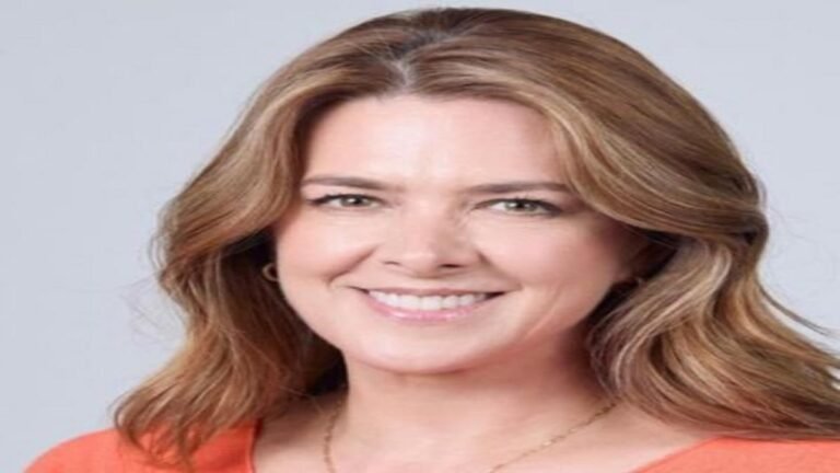 ¿Lleva las cuentas? Una precandidata más. Representante Juana Carolina Londoño