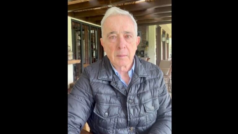 Uribe y Gaviria planean un frente para “cambiar a Colombia”