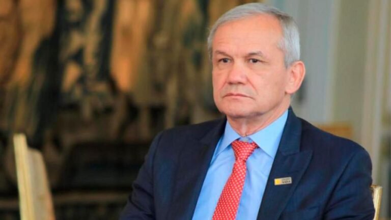 Magistrados rechazan tutela de Carlos Ramón González para suspender su captura