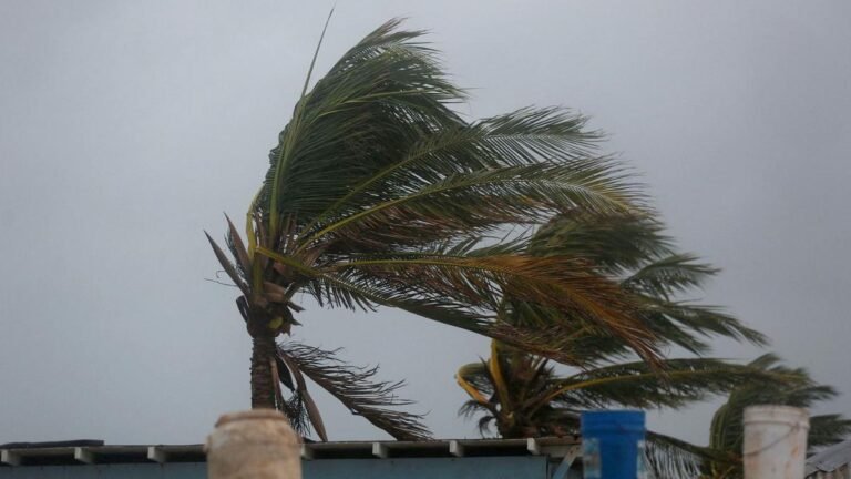 Alerta en Cuba y las Bahamas por la llegada del huracán Huracán Melissa este miércoles