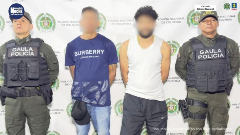 Estos dos hombres estarían extorsionando a una trabajadora sexual LGTBIQ+ en el centro de Medellín