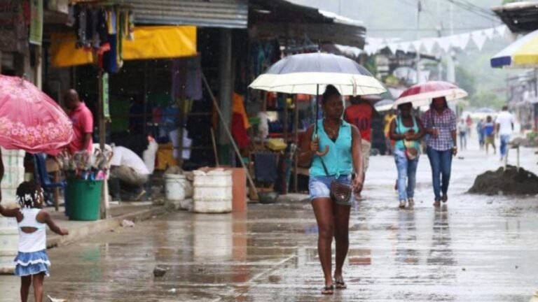 Lluvias y nubosidad marcarán la jornada de este martes en gran parte del país, según el Ideam