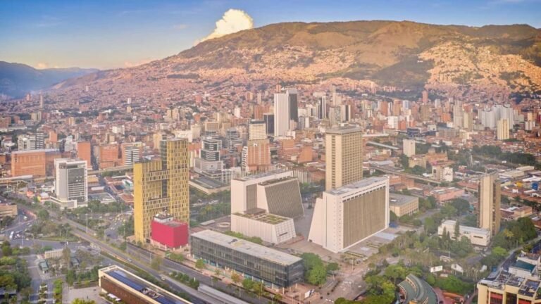 Medellín vibra con música, arte y cultura durante el puente festivo del 10 al 13 de octubre