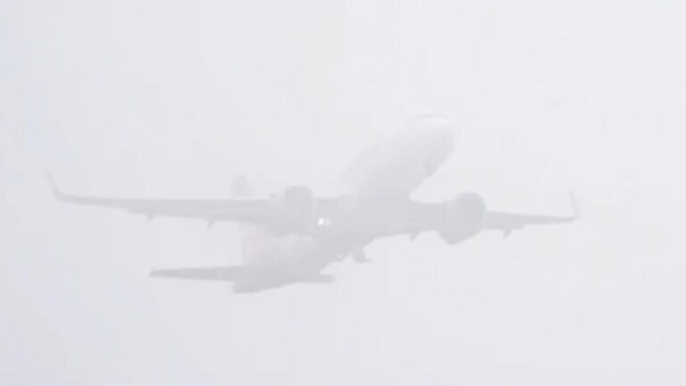Aerocivil confirma normalización de operaciones en El Dorado tras baja visibilidad en Bogotá