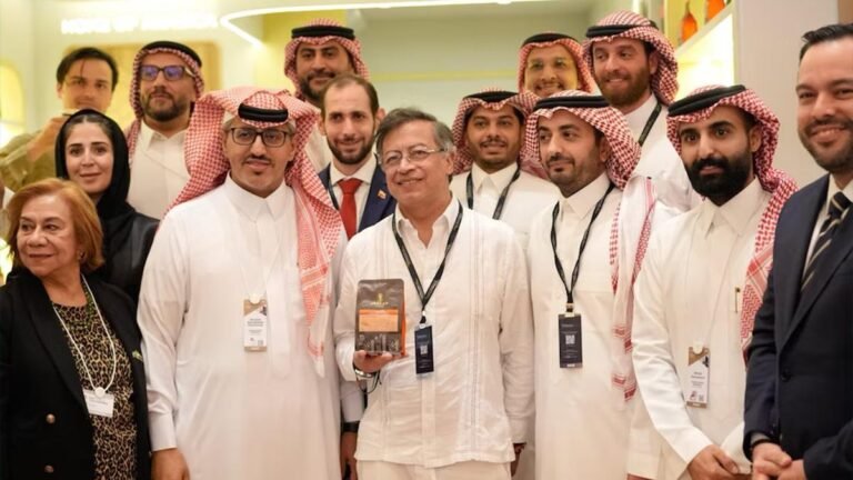 Petro defiende la certificación Halal y promete ampliar las exportaciones colombianas a países árabes