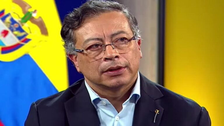 Petro es abucheado en acto de reconocimiento internacional en la Casa de Nariño: “Deje de burlarse de nosotros”