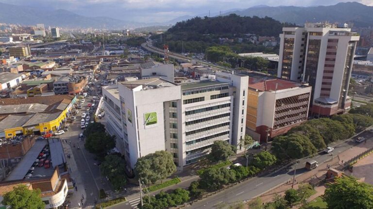 Estas son las irregularidades encontradas en el Área Metropolitana: El entramado de corrupción de la administración Quintero