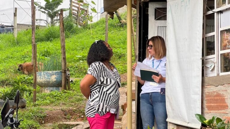 Medellín refuerza la prevención de desastres en zonas vulnerables con acompañamiento comunitario