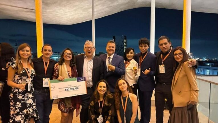 Institución Educativa de Envigado gana premio internacional por innovador proyecto ambiental en Brasil