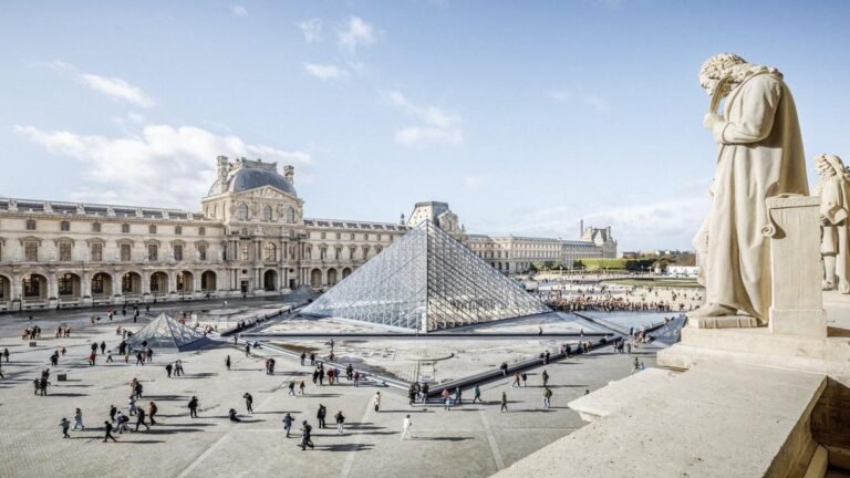Misterio en el Louvre: sin rastro de las joyas