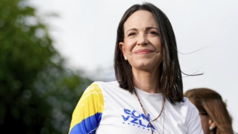 Mandatarios antioqueños celebraron el Nóbel de Paz de Maria Corina Machado