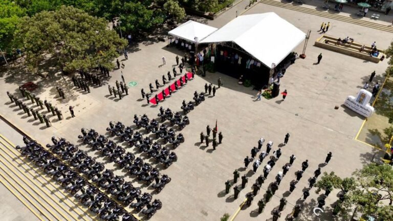Medellín estrena la primera unidad militar motorizada de alto cilindraje del país