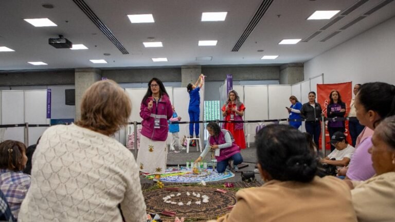 Medellín lanza primer festival para mujeres con 6.200 ofertas laborales y 500 becas de formación