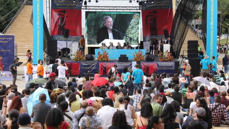 Se enciende la polémica en Medellín: Concejal pide revisar financiación del Festival Internacional de Poesía