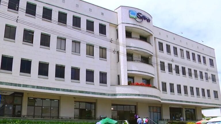 Crisis en la salud: Clínica Somer suspende atención a usuarios de la Nueva EPS por millonarias deudas