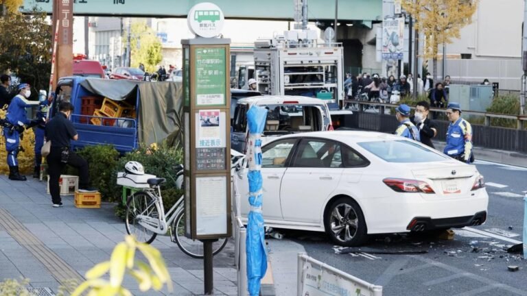 Ladrón de vehículo provoca atropellamiento masivo en Tokio: una persona murió y 10 resultaron heridas