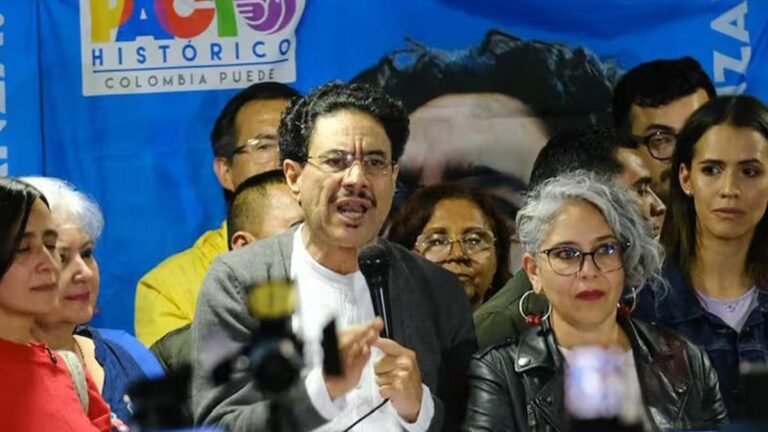 UP y Partido Comunista bajo la lupa del CNE por no participar en la consulta del 26 de octubre