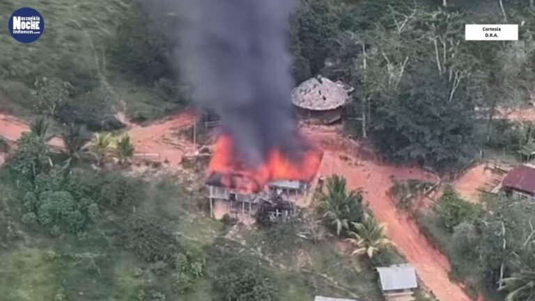 Una vivienda incinerada dejó fuerte combate entre el Clan del Golfo y el ELN en el Bagre
