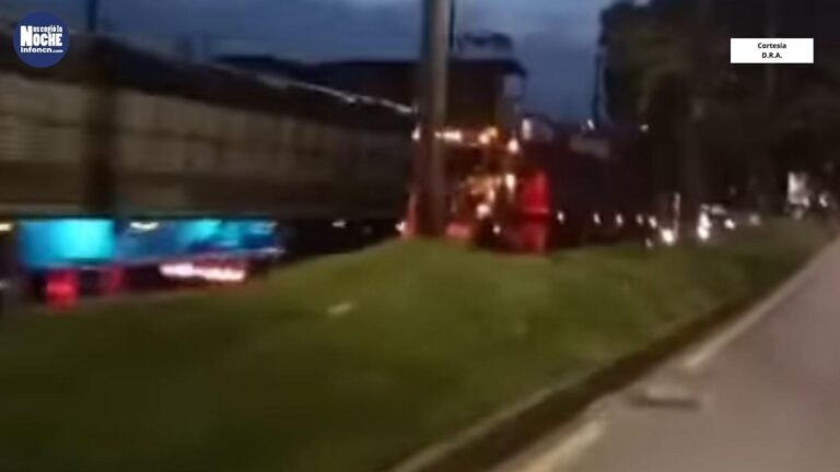 Caos de movilidad por derrumbe en la Autopista Medellín – Bogotá