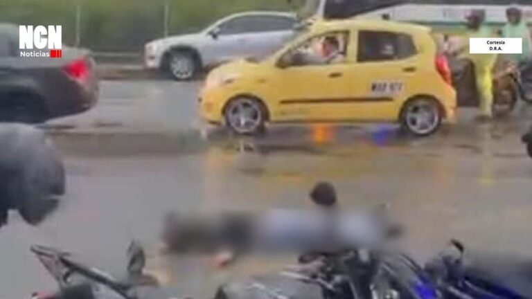 Grave accidente en Bello dejó una motociclista muerta y otra persona gravemente herida