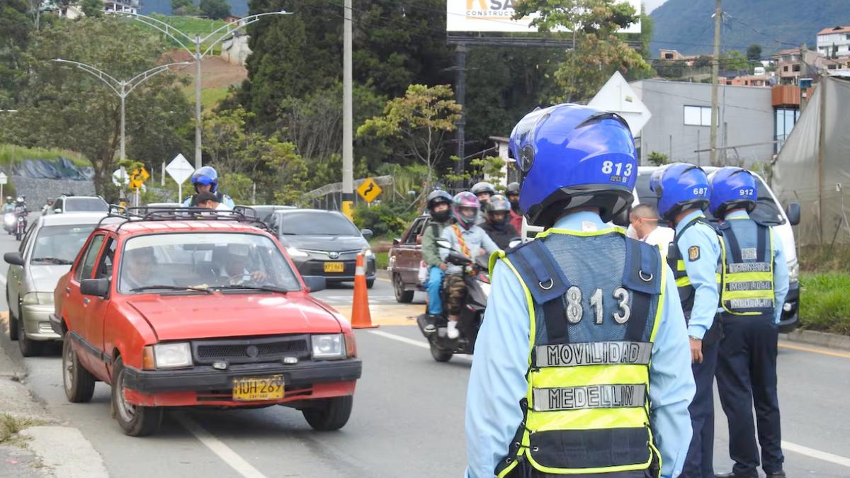 Martes con restricciones: Pico y Placa para este 4 de noviembre en Medellín y el Valle de Aburrá