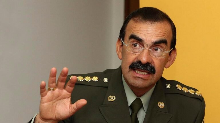 General (r) Rodolfo Palomino a la cárcel. Corte Suprema lo condena por tráfico de influencias