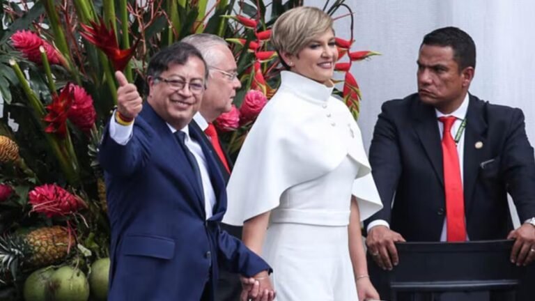 Petro afirma que Verónica Alcocer no ha regresado a Colombia “porque no puede, a tal grado ha llegado la ignominia”