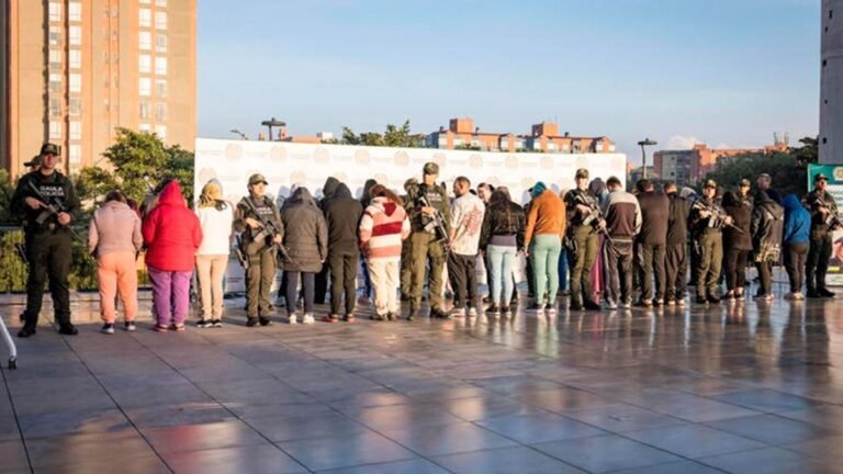 Golpe al crimen: captura de 33 personas vinculadas a red de extorsión en La Picota