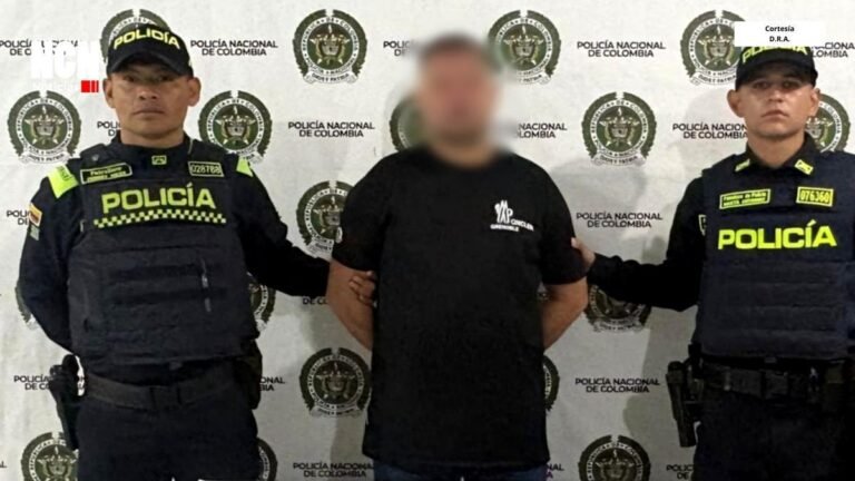 Capturado hombre por porte ilegal de arma de fuego en el parque principal de Rionegro