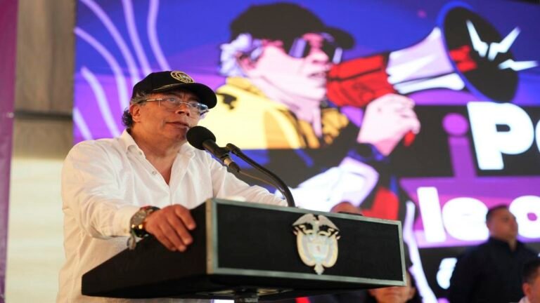Petro al ELN: “Hagan la paz ya, no hay nada que esperar”