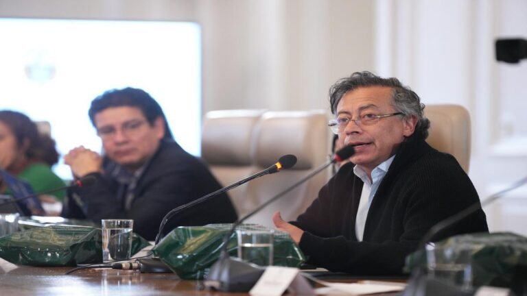Petro estalla: “Las advertencias de Trump irrespetan a Colombia”