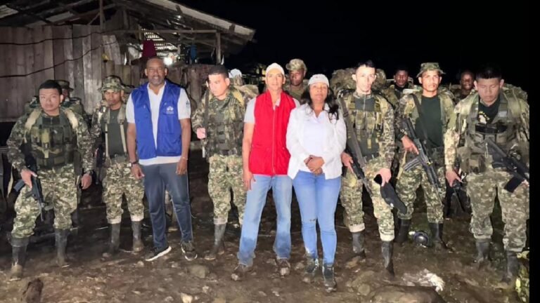 Comisión humanitaria logra la liberación de 18 militares retenidos en Chocó