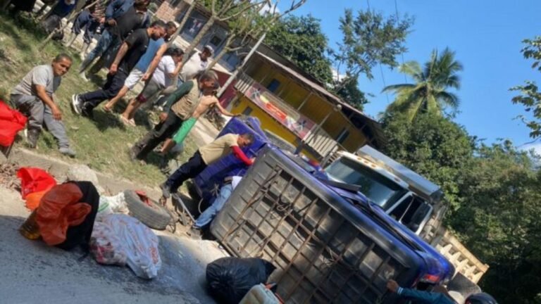 Choque en la vía Medellín–Doradal deja cuatro heridos y vuelve a encender las alarmas por la seguridad vial