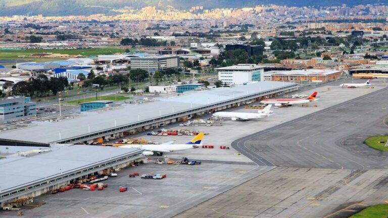 Colombia recupera el 98 % de su operación aérea tras actualización de software en aviones Airbus A320