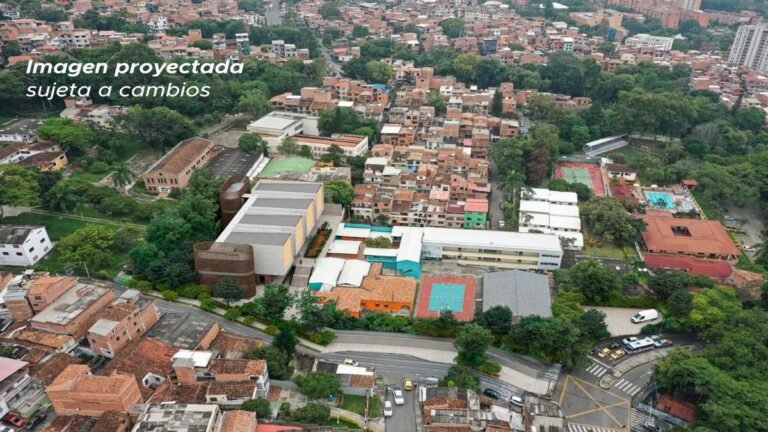 Arranca la era de los megacolegios en Medellín: adjudicadas las primeras obras en Robledo