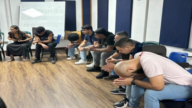 Más de mil artistas del país reciben certificación laboral gracias a ‘Artes para la Paz’ y al reconocimiento de saberes empíricos