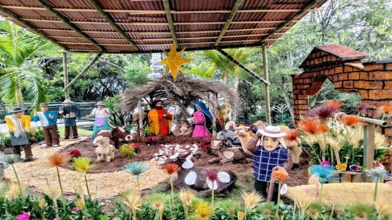 El Pueblito Paisa se ilumina en diciembre con una programación especial para toda la familia
