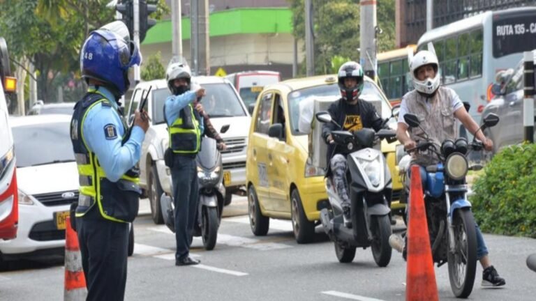 ¡No se despiste! El pico y placa sigue vigente este lunes 22 de diciembre en el Valle de Aburrá