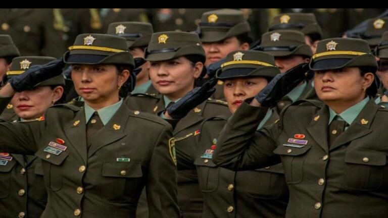 Cúpula militar fija el rumbo de la Fuerza Pública para 2026