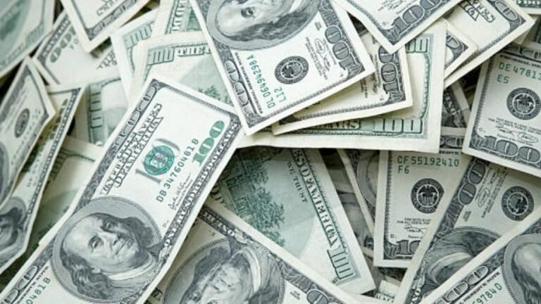 El dólar vuelve a subir en Colombia y marca alza por segundo día consecutivo