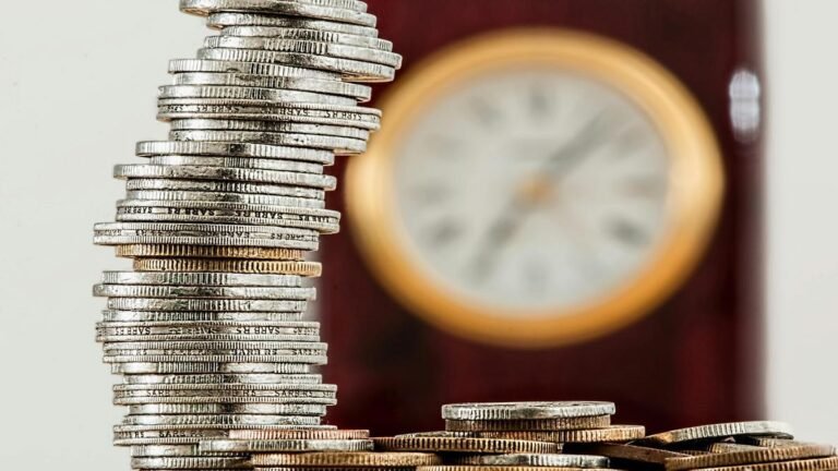 Salario mínimo en jaque: Consejo de Estado admite demanda