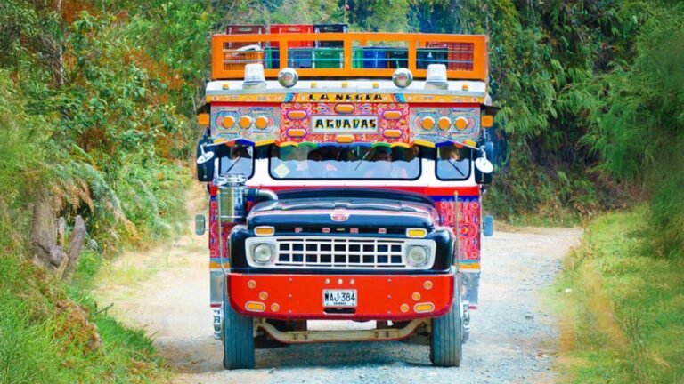 Turismo en Colombia mueve millones, pero estos riesgos podrían frenarlo en 2026