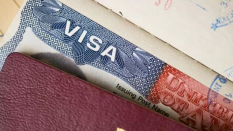Colombia entre los países afectados por la suspensión de visas anunciada por Trump