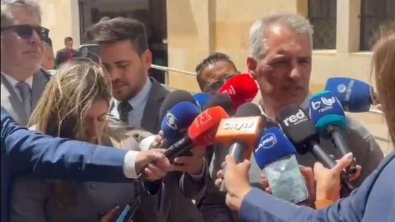 Antioquia se le planta al Gobierno por IVA a licores y cigarrillos: “No hubo humo blanco”