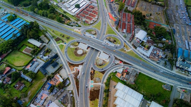 Listo el intercambio vial del aeropuerto José María Córdova: una obra clave para la movilidad del Oriente antioqueño