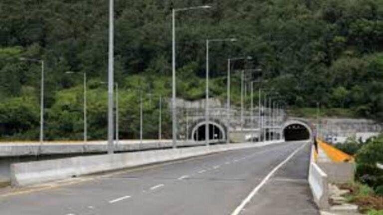 Antioquia mantiene 16 frentes activos para atender emergencias viales este fin de semana