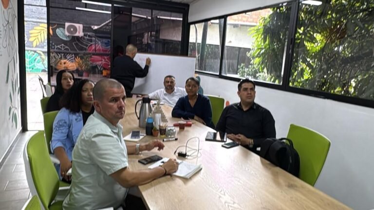CNE descentraliza sus servicios y abre en Medellín su primer Punto de Atención Departamental