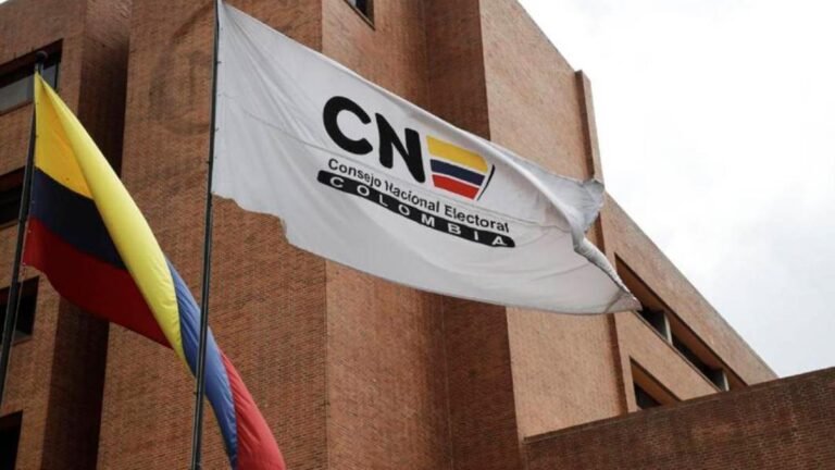 Exregistrador exige al CNE frenar maniobra del Pacto Histórico tras revocatoria de listas