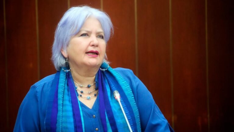 Colombia Humana respalda a Gloria Flórez y niega reunión para sacar a Iván Cepeda