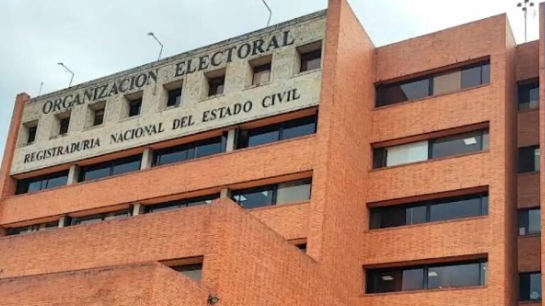 Registraduría denuncia ante Fiscalía irregularidades en firmas de candidatos presidenciales